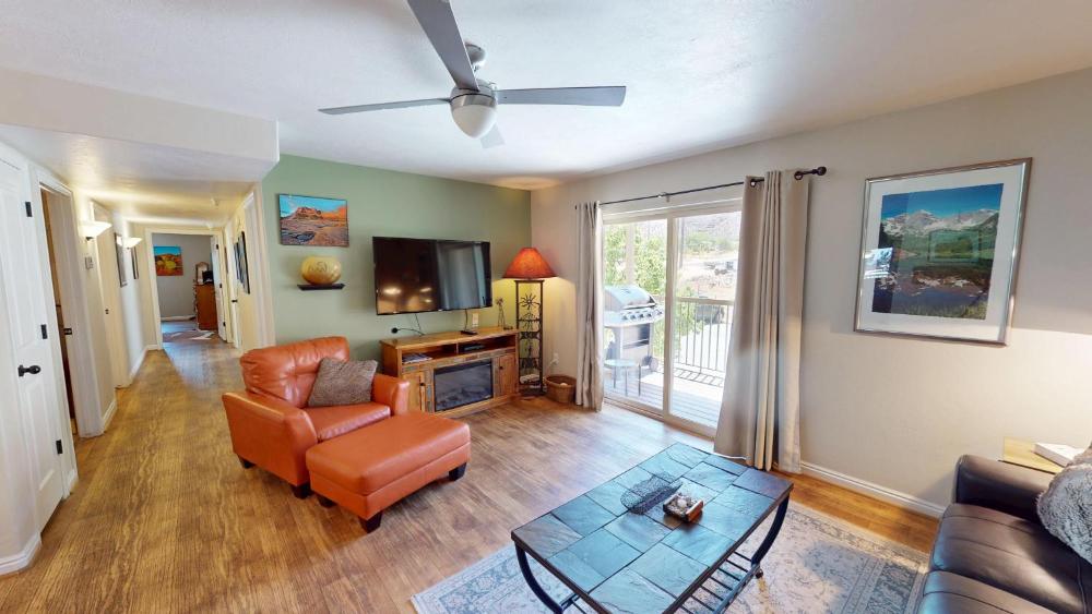Red Cliff Condos #3E
